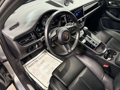 2022 Porsche Macan - Photo 4