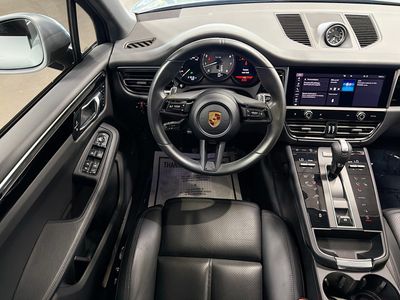 2022 Porsche Macan - Photo 17