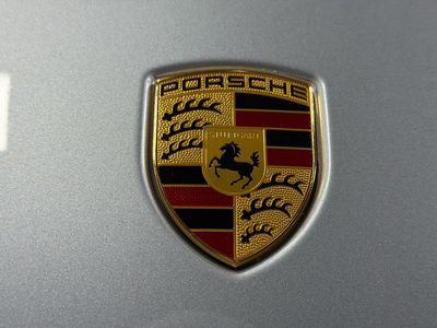 2022 Porsche Macan - Photo 12