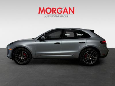 2022 Porsche Macan - Photo 2