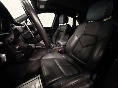 2022 Porsche Macan - Photo 5