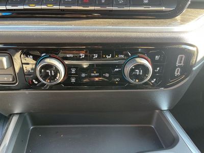 2026 Chevrolet Silverado 1500 — photo 27 view