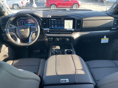 2026 Chevrolet Silverado 1500 — photo 15 view