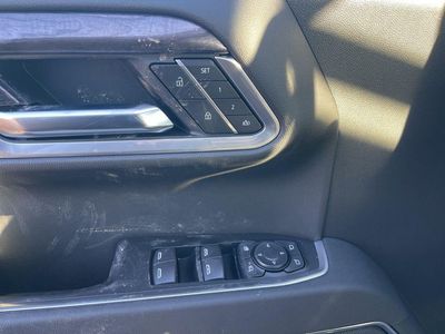 2026 Chevrolet Silverado 1500 — photo 32 view