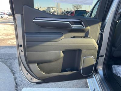 2026 Chevrolet Silverado 1500 — photo 16 view