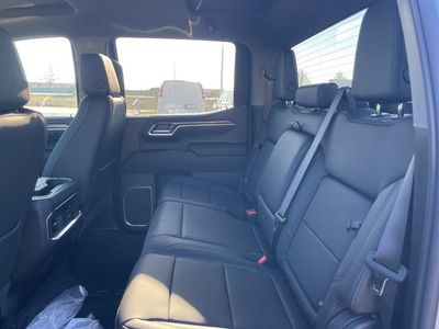 2026 Chevrolet Silverado 1500 — photo 13 view