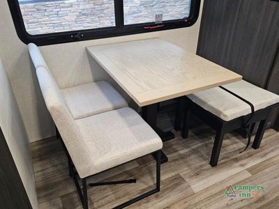 2026 Venture RV SportTrek Touring Edition — photo 37 view