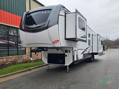 2026 Venture RV SportTrek Touring Edition — rear three-quarter view