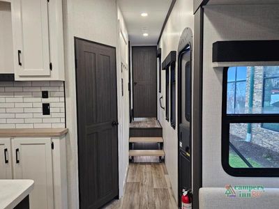 2026 Venture RV SportTrek Touring Edition — photo 50 view