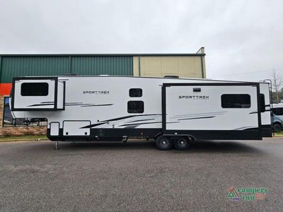 2026 Venture RV SportTrek Touring Edition — interior view