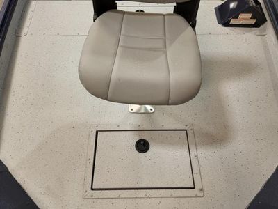 2024 SeaArk RX 180 — interior view