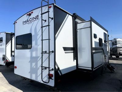 2026 GRAND DESIGN IMAGINE - Photo 5