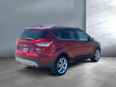 2013 Ford Escape — engine compartment view