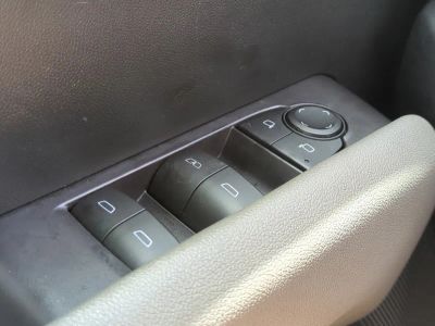 2023 Chevrolet Colorado — photo 25 view