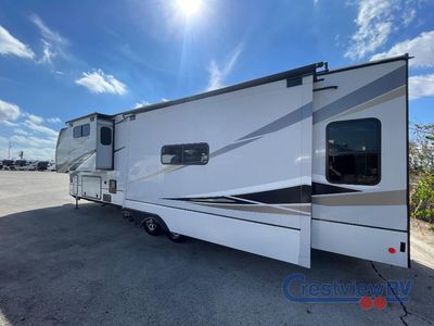 2021 Alliance RV Paradigm - Photo 6