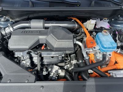 2026 Kia Sportage Plug-In Hybrid — photo 11 view