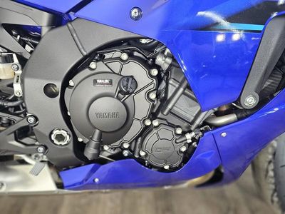 2026 Yamaha YZF-R1 - Photo 14