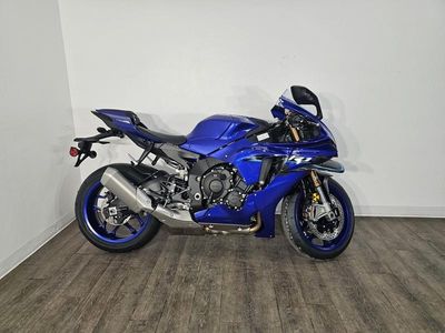 2026 Yamaha YZF-R1 - Photo 1