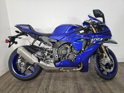 2026 Yamaha YZF-R1 - Photo 2
