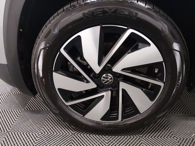 2026 Volkswagen Atlas — photo 10 view