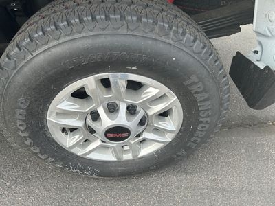 2025 GMC Sierra 2500HD - Photo 12