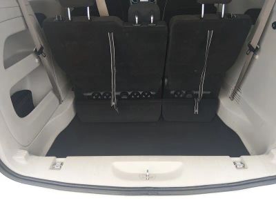 2023 Chrysler Voyager - Photo 11