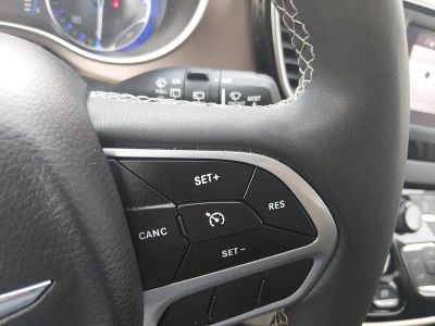 2023 Chrysler Voyager - Photo 12