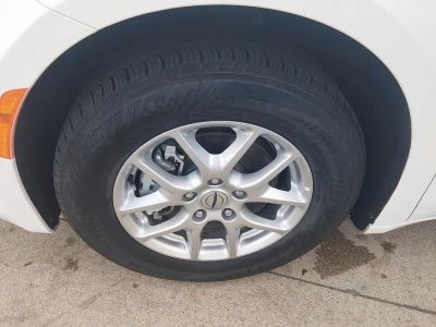 2023 Chrysler Voyager - Photo 10