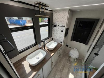 2025 Forest River No Boundaries Suite - Photo 10