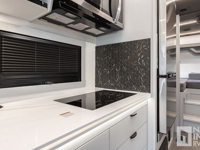 2026 Coachmen Euro - Photo 10