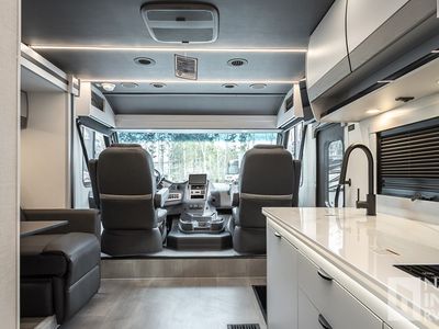 2026 Coachmen Euro - Photo 13