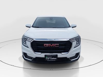 2024 GMC Terrain - Photo 2