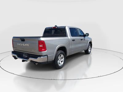 2025 Ram 1500 — photo 7 view