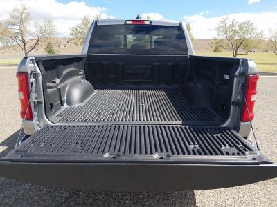 2025 Ram 1500 — photo 11 view
