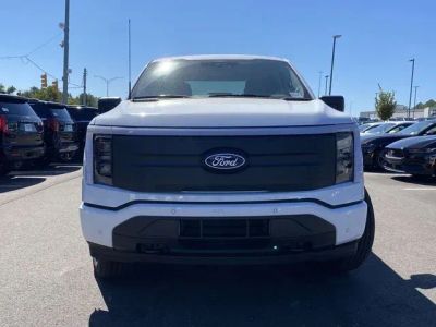 2025 Ford F-150 Lightning - Photo 19