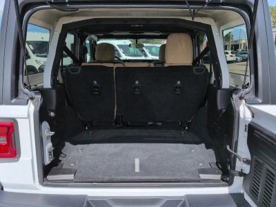 2018 Jeep Wrangler — photo 13 view