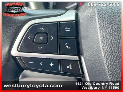 2022 Toyota Highlander - Photo 25