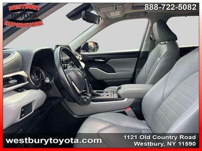 2022 Toyota Highlander - Photo 19
