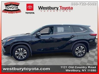 2022 Toyota Highlander - Photo 9