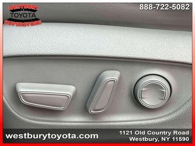 2022 Toyota Highlander - Photo 22