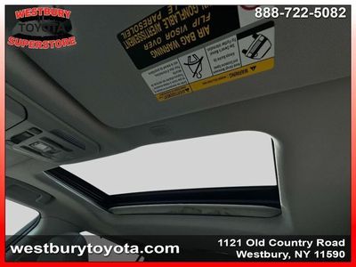 2022 Toyota Highlander - Photo 36