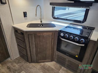 2022 Forest River RV Flagstaff Super Lite - Photo 10