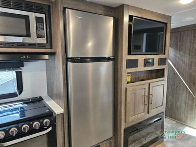 2022 Forest River RV Flagstaff Super Lite - Photo 22