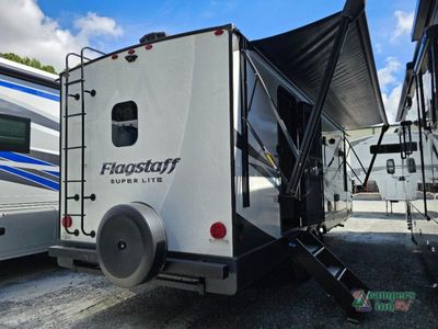 2022 Forest River RV Flagstaff Super Lite - Photo 2