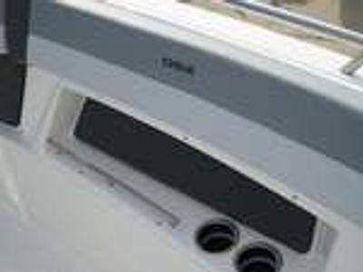 2025 Chaparral 310 OSX - Photo 26