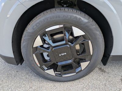 2026 Kia Carnival — photo 11 view