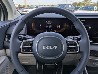 2026 Kia Carnival — photo 24 view