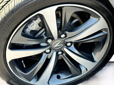 2025 Acura TLX - Photo 13