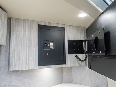 2023 Foretravel Realm Presidential Luxury Villa 3 (LV3) Bath & 1/2 - Photo 10