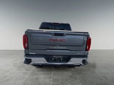 2020 GMC Sierra 1500 — interior view